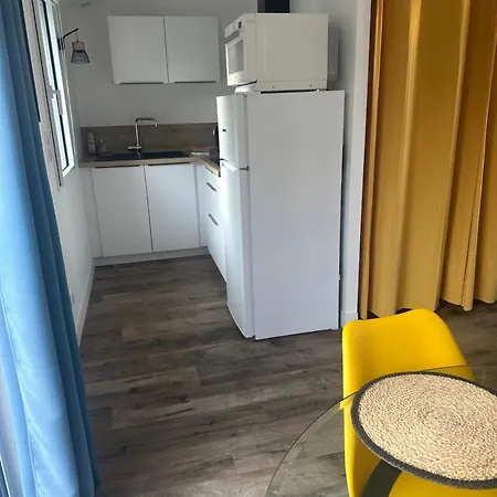 Сasa de vacaciones Maisonnette Avec Jardin à L'orée Du Bois Des Eloux
